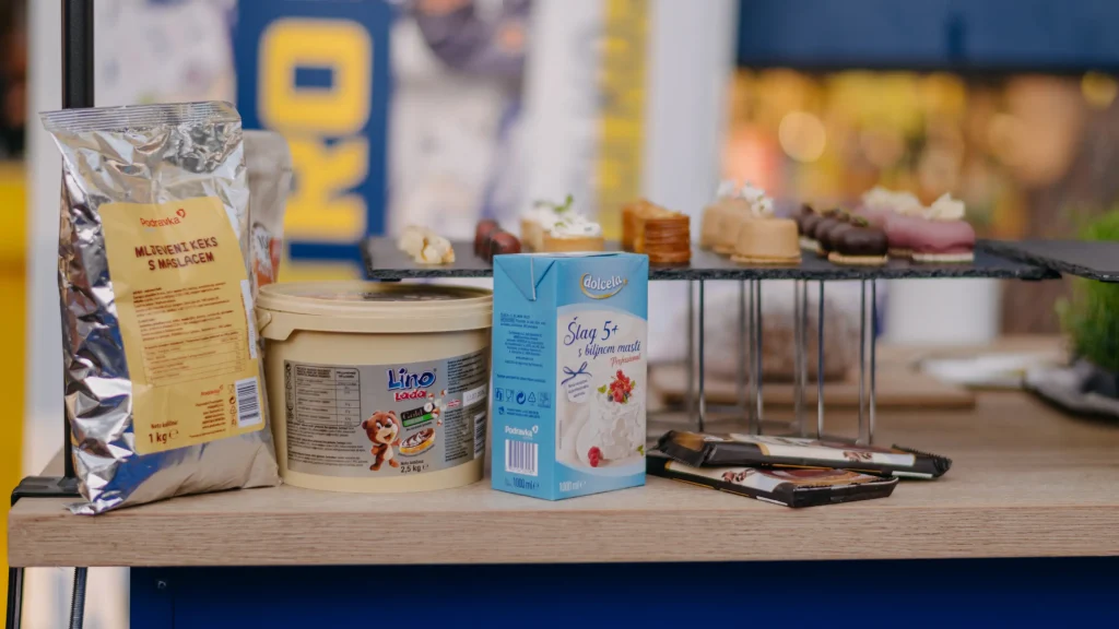 Uz slastice s Docela potpisom pozdravili smo ljeto u Zadru